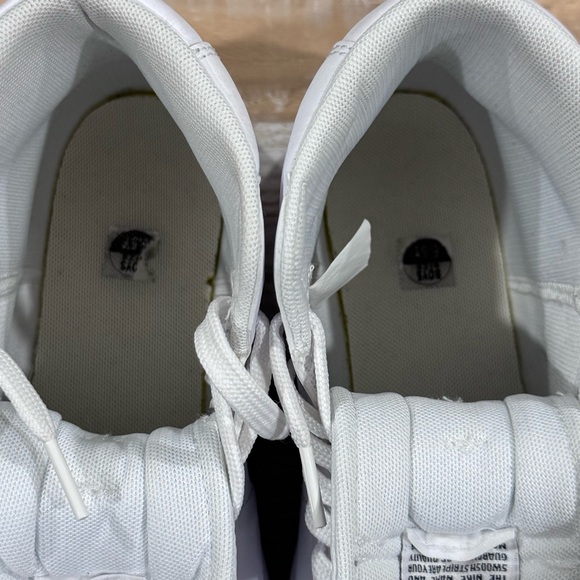 NIKE Blazer Mid '77 (GS) White/Black in Size 6.5Y - Picture 7 of 9